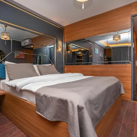 216 Eagle Palace Otel