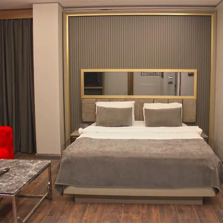 Otel 216 Eagle Palace 3*