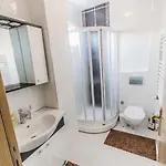 216 Eagle Palace Отель Стамбул