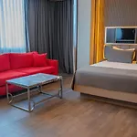 216 Eagle Palace Hotel 3*