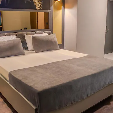 216 Eagle Palace 3* Istanbul