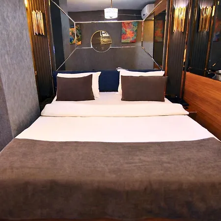 216 Eagle Palace Hotel Istambul