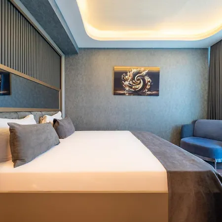 216 Eagle Palace 3* Istambul