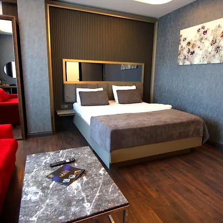 Hotel 216 Eagle Palace 3*